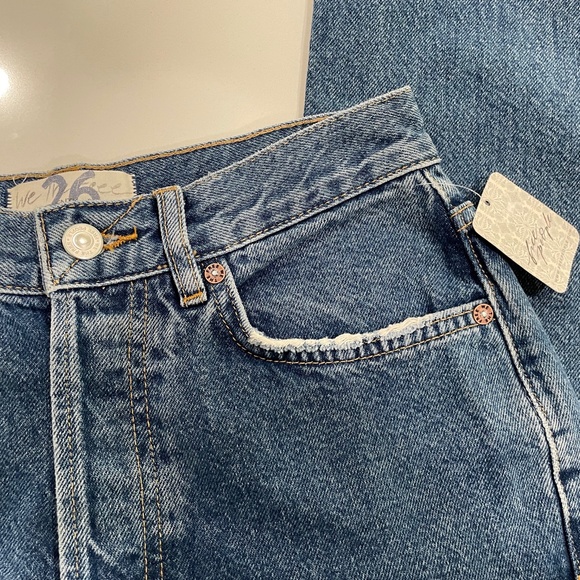 Free People Jeans We the Free The Lass Button Fly Distressed Medium Wash 26 - Picture 8 of 14